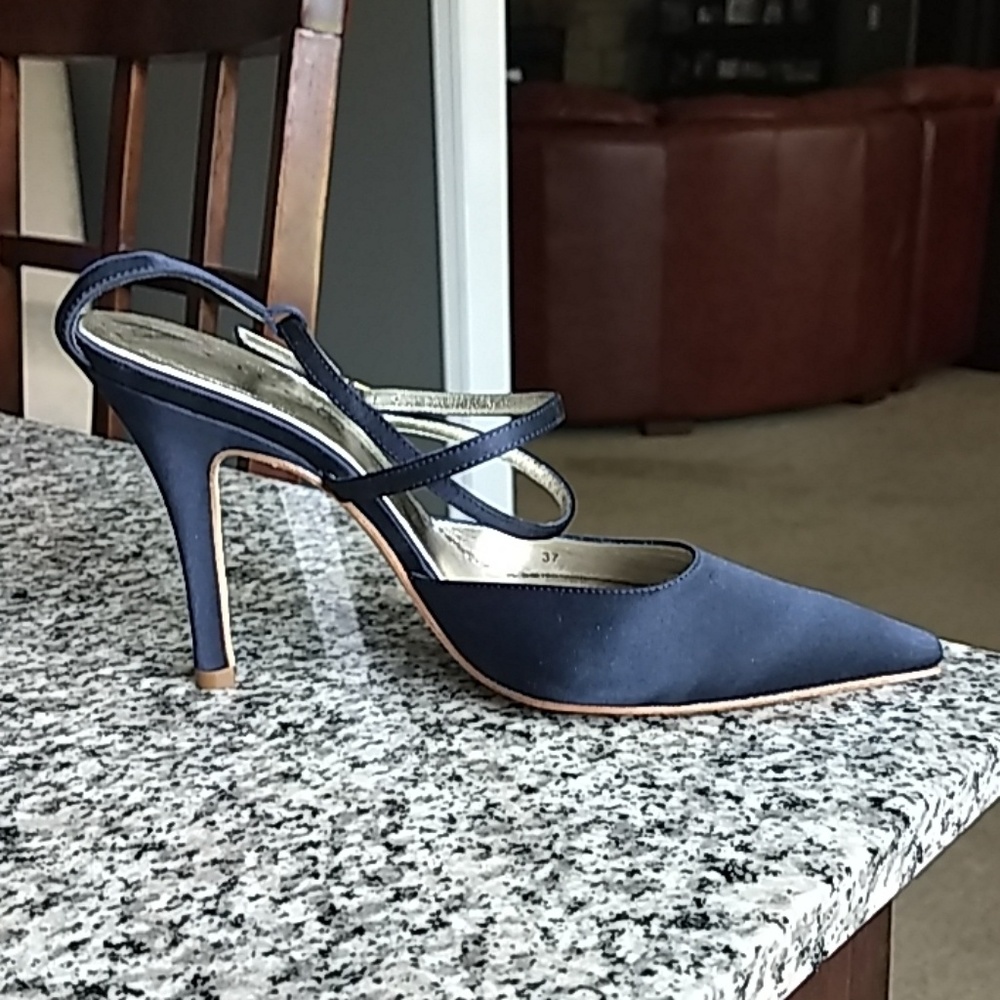NEW VIGOTTI Satin Heelsa